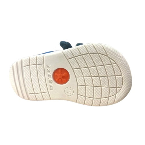 252196 sneakers biomecanics