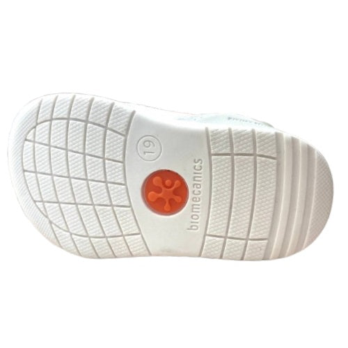 252190 sneakers biomecanics
