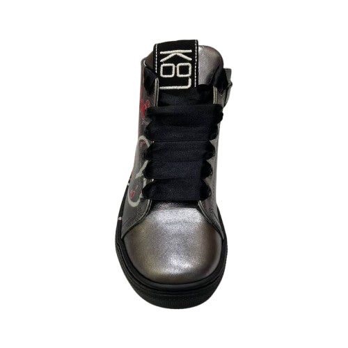 305.13 sneakers Kool