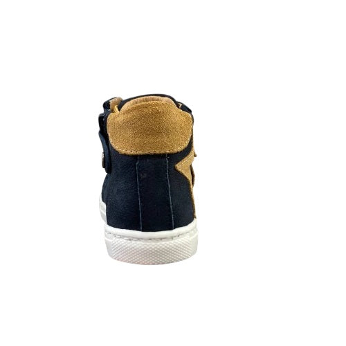 P1096 sneakers PLATIS