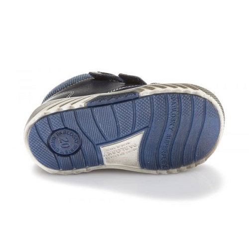 0891 scarpa con strappi Pablosky