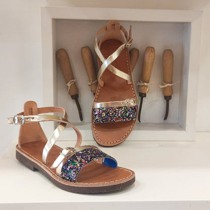 048 Deran sandal